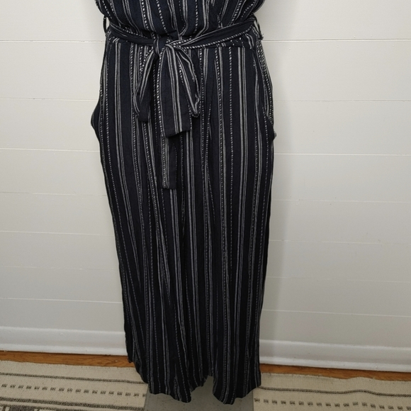Target striped jumpsuit size 12 - Picture 4 of 13